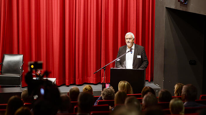 Manfred Wirsch am Redepult