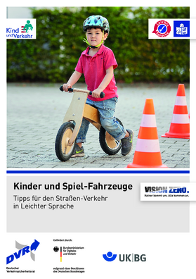 Vorschaubild der PDF-Datei Broschüre: „Kinder und Spielfahrzeuge“ (leichte Sprache)